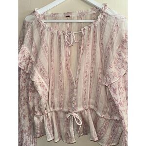 Gorgeous Free People long sleeve boho chic shirt medium pink and white